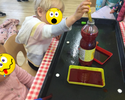 children-with-science-experiment
